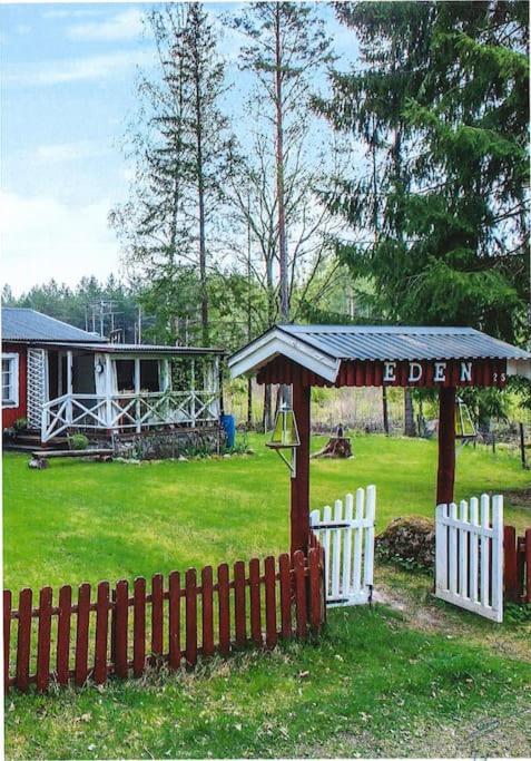 Villa Eden à Örebro Extérieur photo